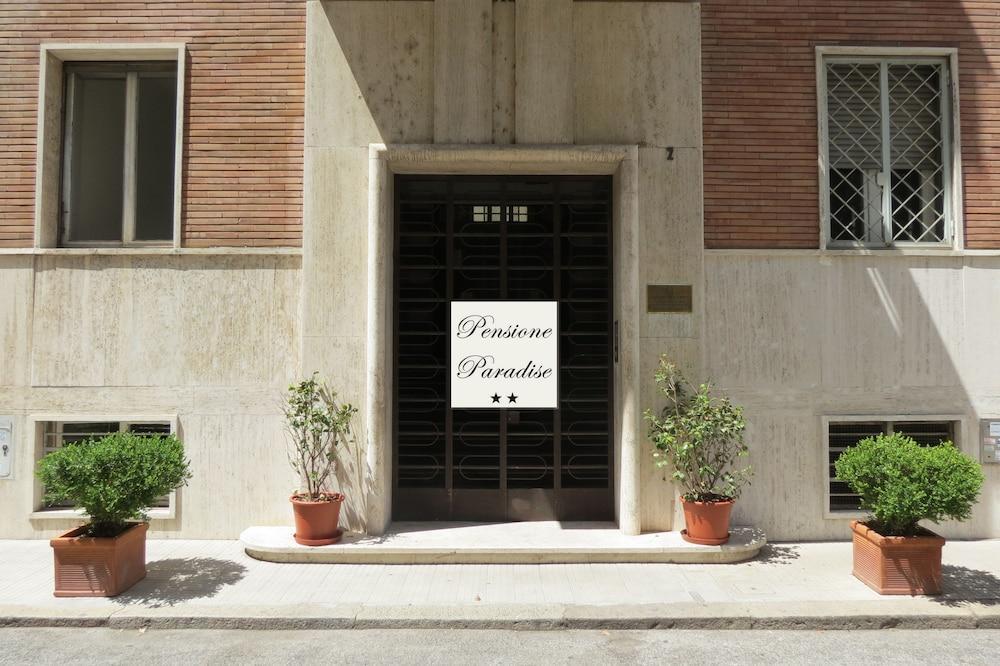 Pensione Paradise Rome Buitenkant foto